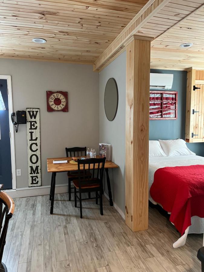 Perfect Cozy Lake Retreat - Central New Hampshire Gilmanton Eksteriør billede